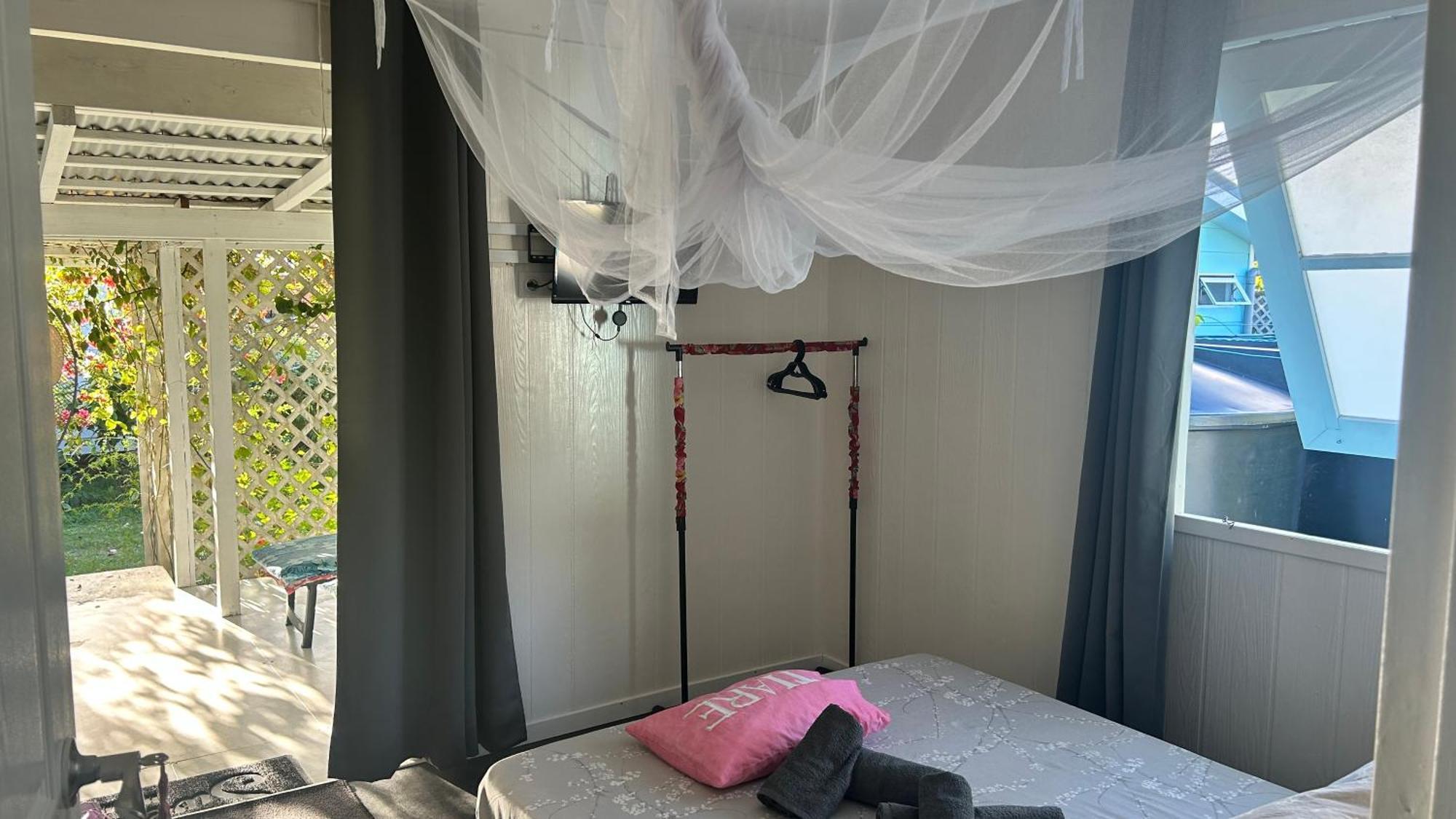 Le Fare Eco Bed & Breakfast Tiputa Dış mekan fotoğraf